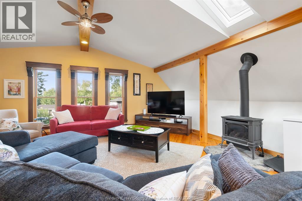 71 Scott DRIVE - Image 38