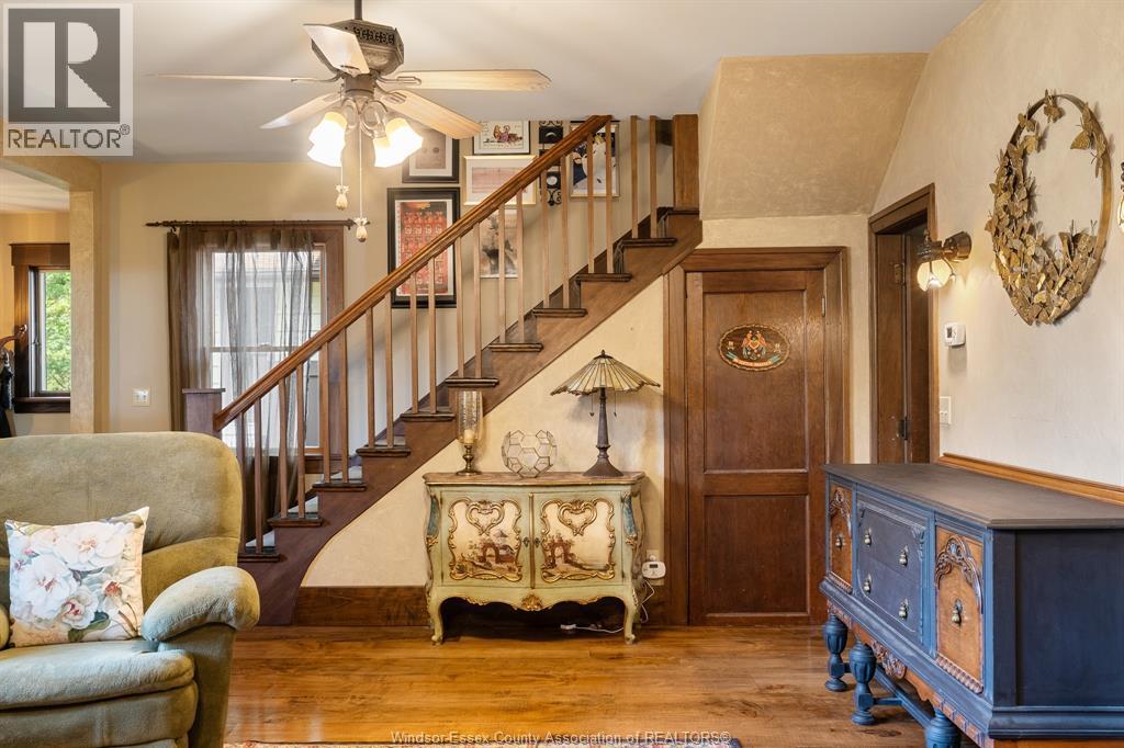 71 Scott DRIVE - 8