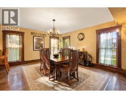 Family room/Fireplace - 71 Scott Drive, Amherstburg, ON N9V1V5 Photo 15