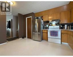 508 7 Avenue, Beaverlodge, AB T0H0C0 Photo 17