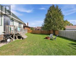 33 Raymond St, Sault Ste  Marie, ON P6C2E5 Photo 32