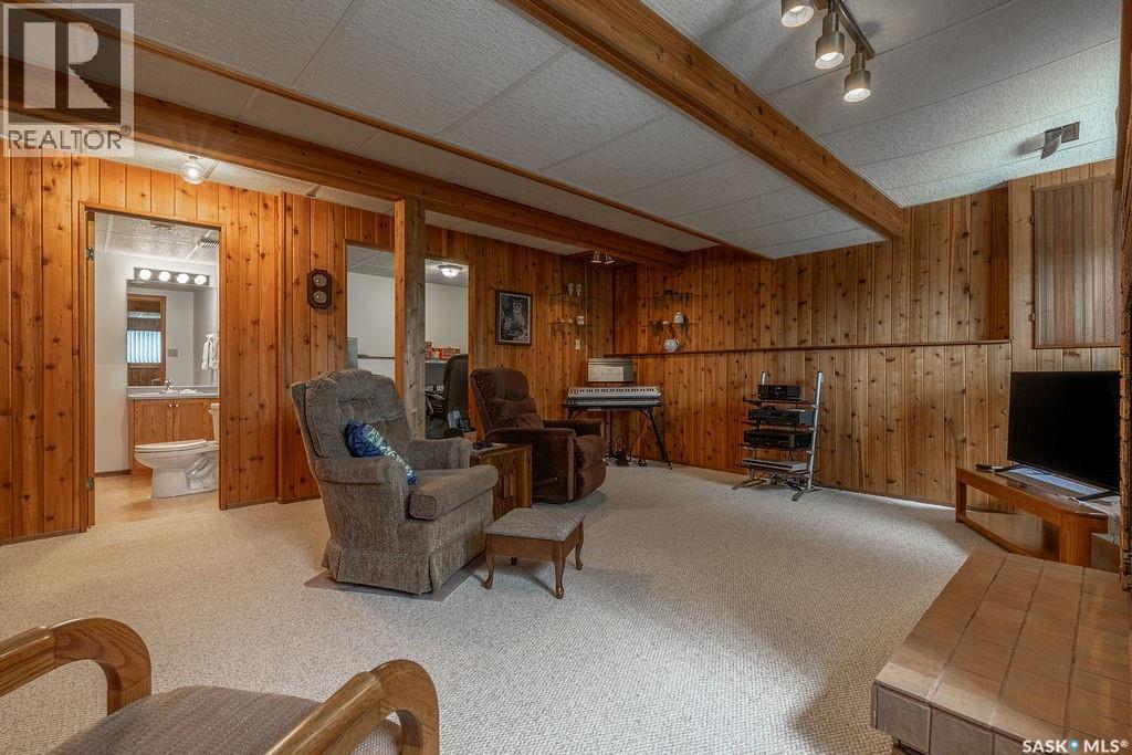 567 Delaronde ROAD, Saskatoon — photo 27
