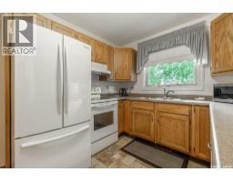 Office - 567 Delaronde Road, Saskatoon, SK S7J4A7 Photo 10