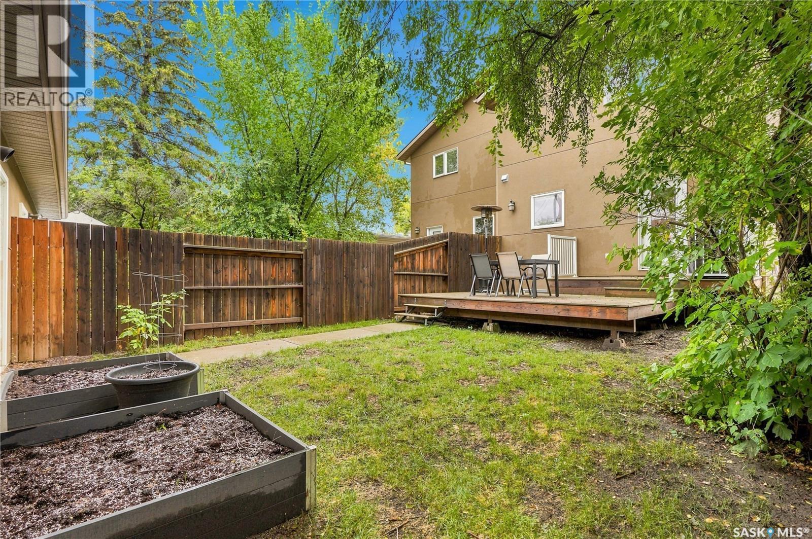 1201 12th STREET E - 54