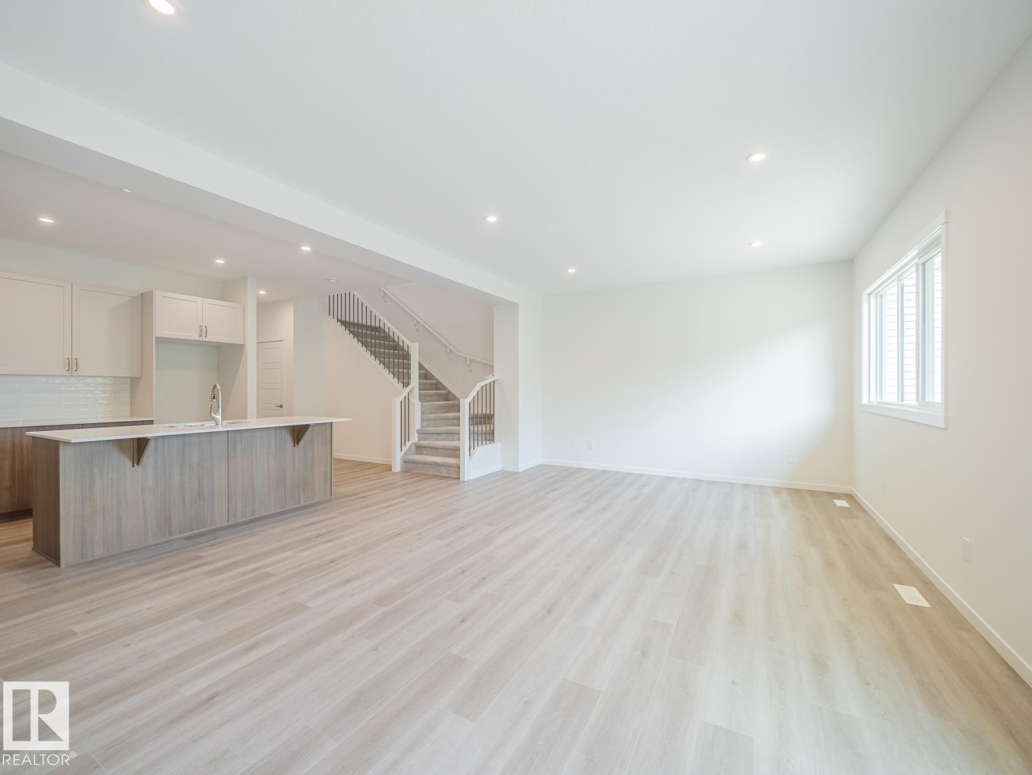 17735 7 ST NE - Image 21