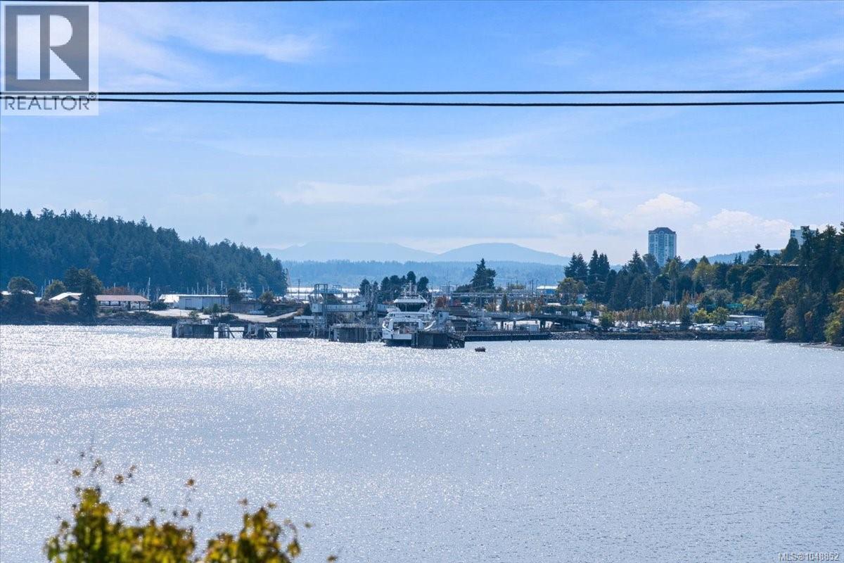 1410 Sherwood Dr - Image 50