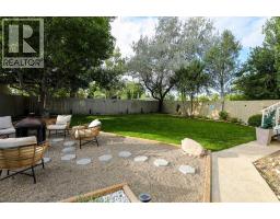 4pc Bathroom - 115 Mt. Crandell Cres W, Lethbridge, AB T1K6L7 Photo 7