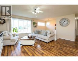 Laundry room - 115 Mt. Crandell Cres W, Lethbridge, AB T1K6L7 Photo 13