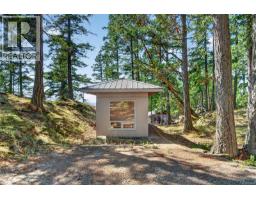 455 Heck Hill Rd, Mayne Island, BC V0N2J2 Photo 44