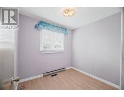 36 Elizabeth Drive thumbnail 10