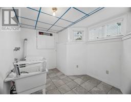 36 Elizabeth Drive thumbnail 17