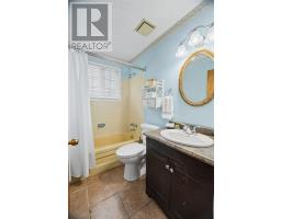 36 Elizabeth Drive thumbnail 9