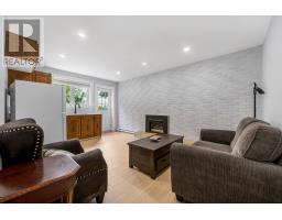 29 London Road thumbnail 34