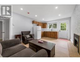 29 London Road thumbnail 35