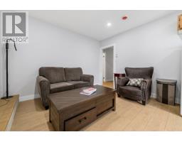 29 London Road thumbnail 36