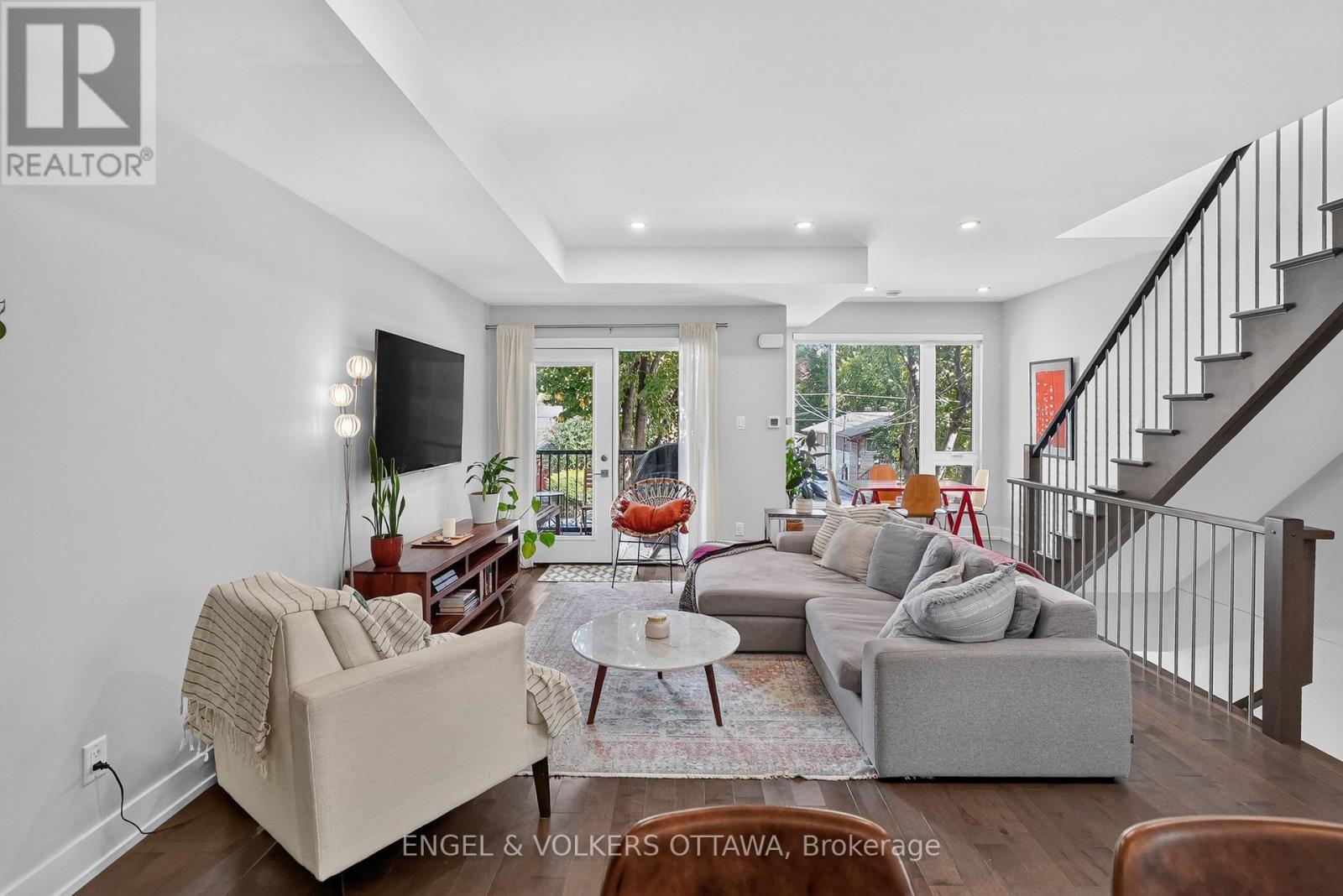 66 JOLLIET AVENUE - 11