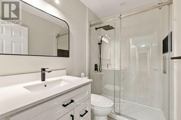 1321 RIDEOUT CRESCENT photo 19