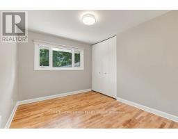 1321 Rideout Crescent, Ottawa, ON K2C2X9 Photo 16
