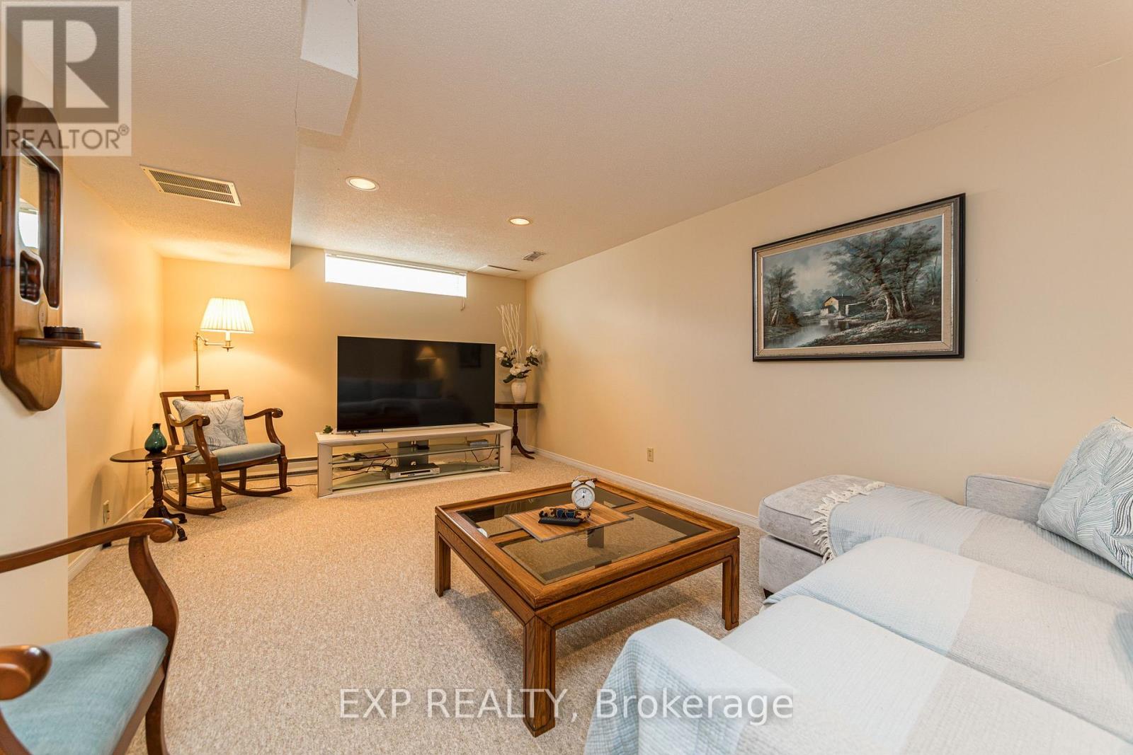 2162 GARDENWAY DRIVE - 32