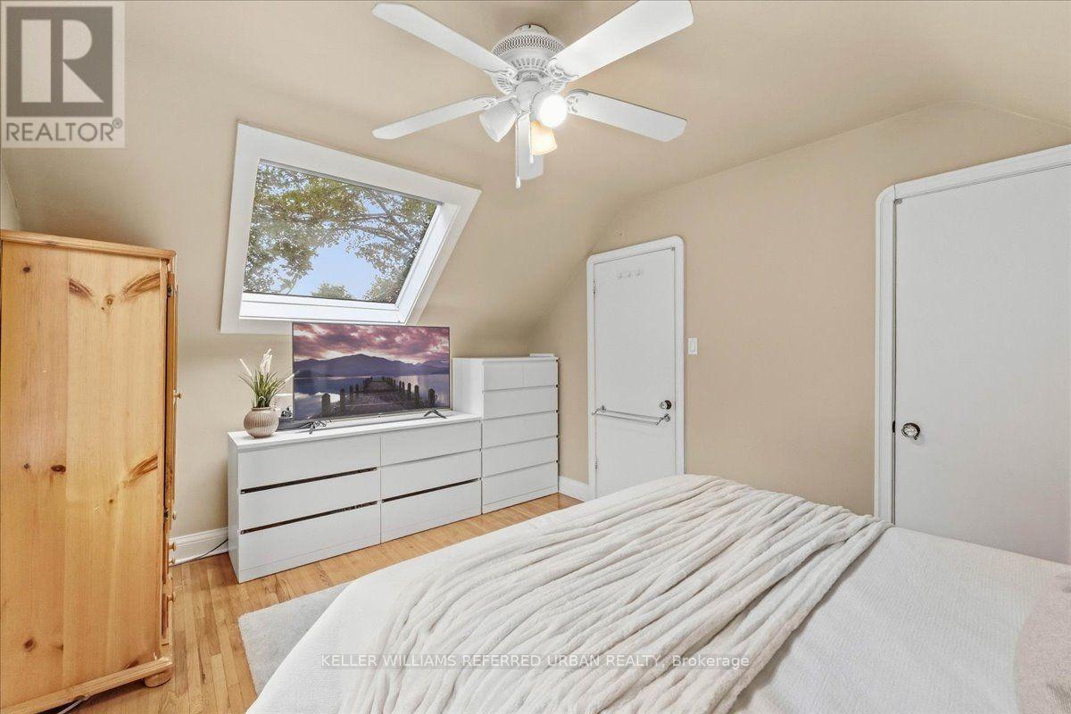 207 ELMHURST AVENUE - Image 26