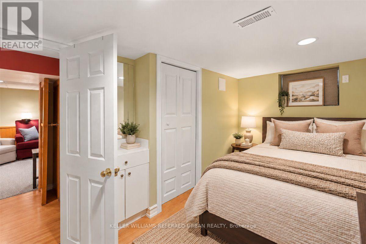 207 ELMHURST AVENUE - 39