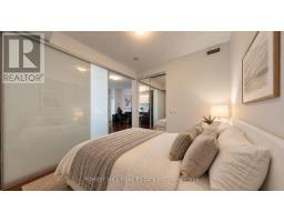 1109 - 770 Bay Street, Toronto, ON M5G0A6 Photo 10