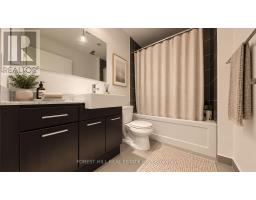 1109 - 770 Bay Street, Toronto, ON M5G0A6 Photo 12