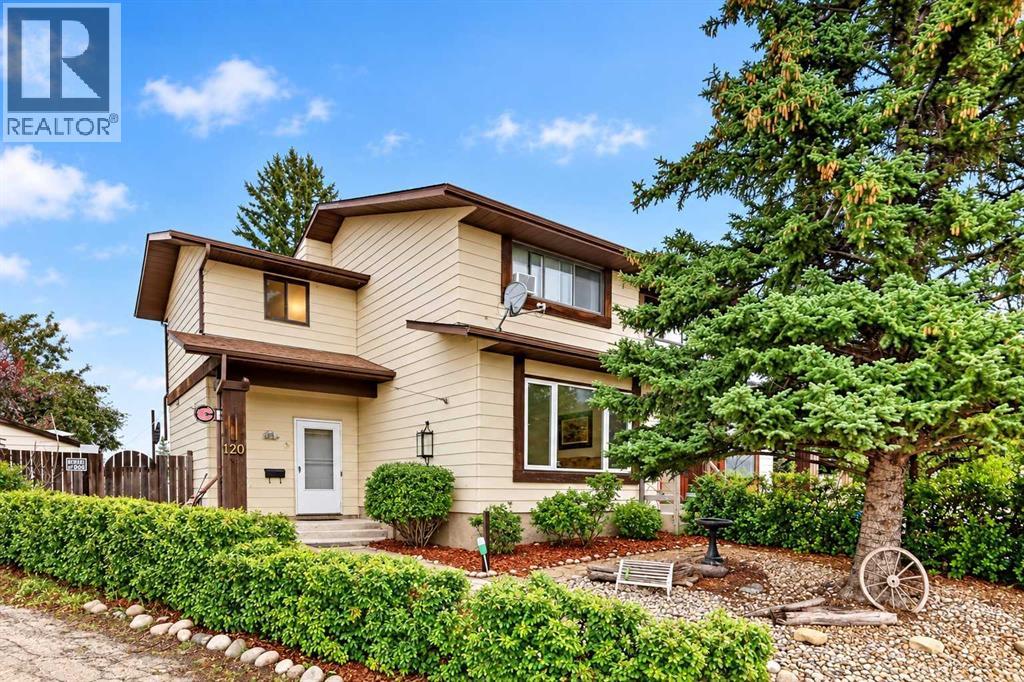 120 Aboyne Place NE - 1