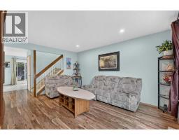 Bedroom - 120 Aboyne Place Ne, Calgary, AB T2A5Z1 Photo 8