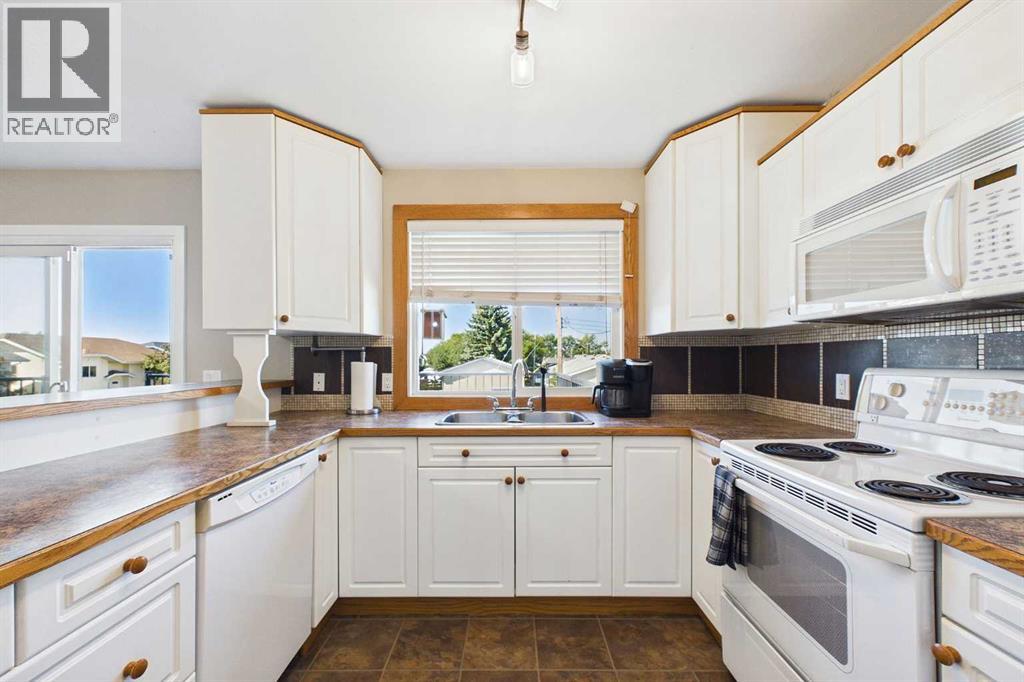Listing photo – 5328 Aspen Drive, Blackfalds