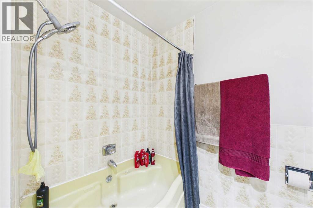 Listing photo – 5328 Aspen Drive, Blackfalds