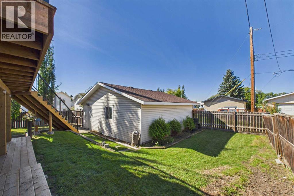 Listing photo – 5328 Aspen Drive, Blackfalds