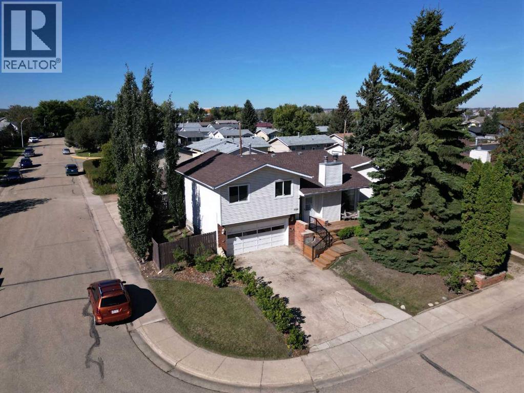 Listing photo – 5328 Aspen Drive, Blackfalds