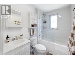 148 Mortimer Avenue, Toronto, ON M4K2A4 Photo 22