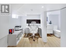 148 Mortimer Avenue, Toronto, ON M4K2A4 Photo 30