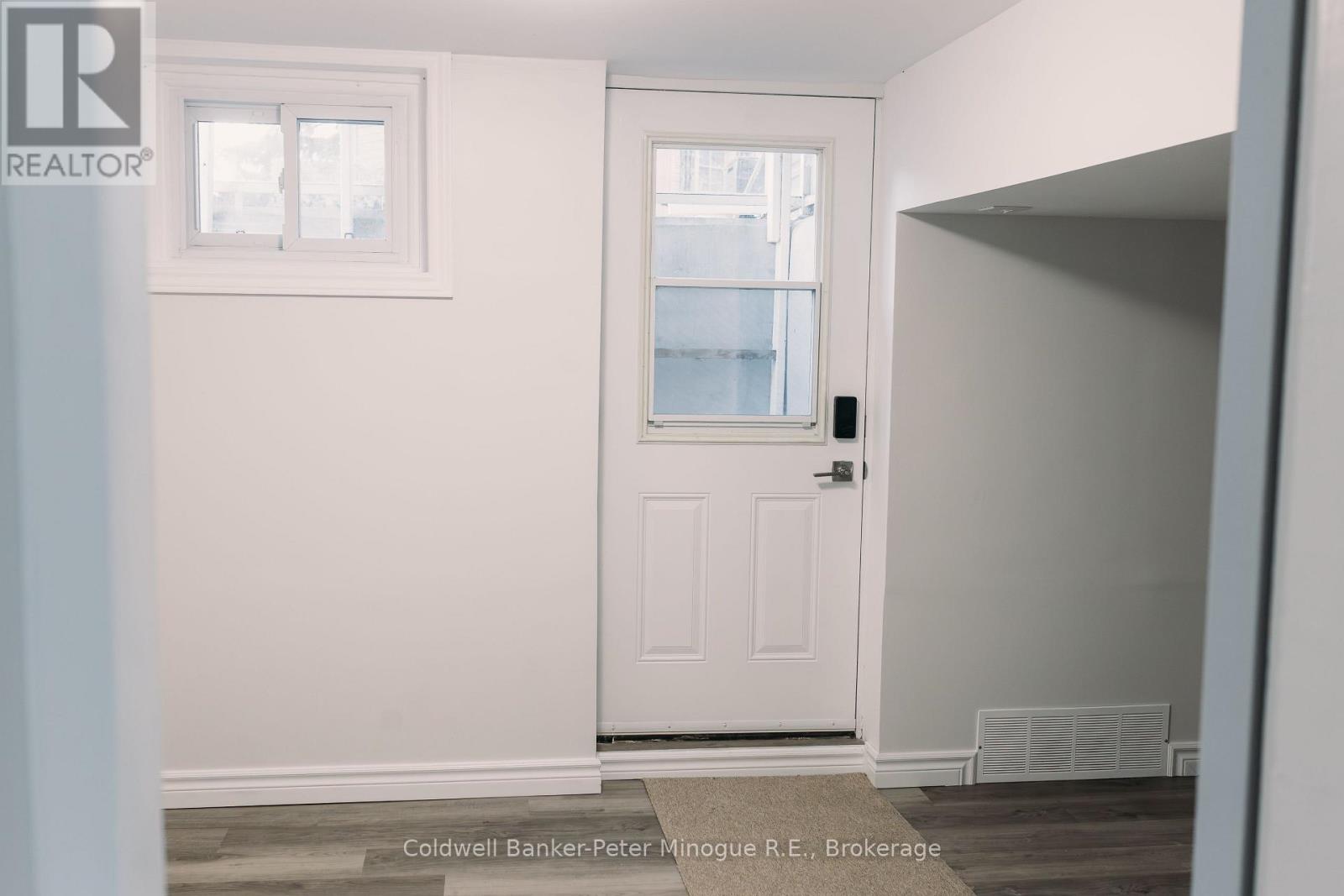 117 CAMPBELL AVENUE - 43