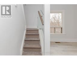 69 Laing Street, Toronto, ON M4L2N4 Photo 14