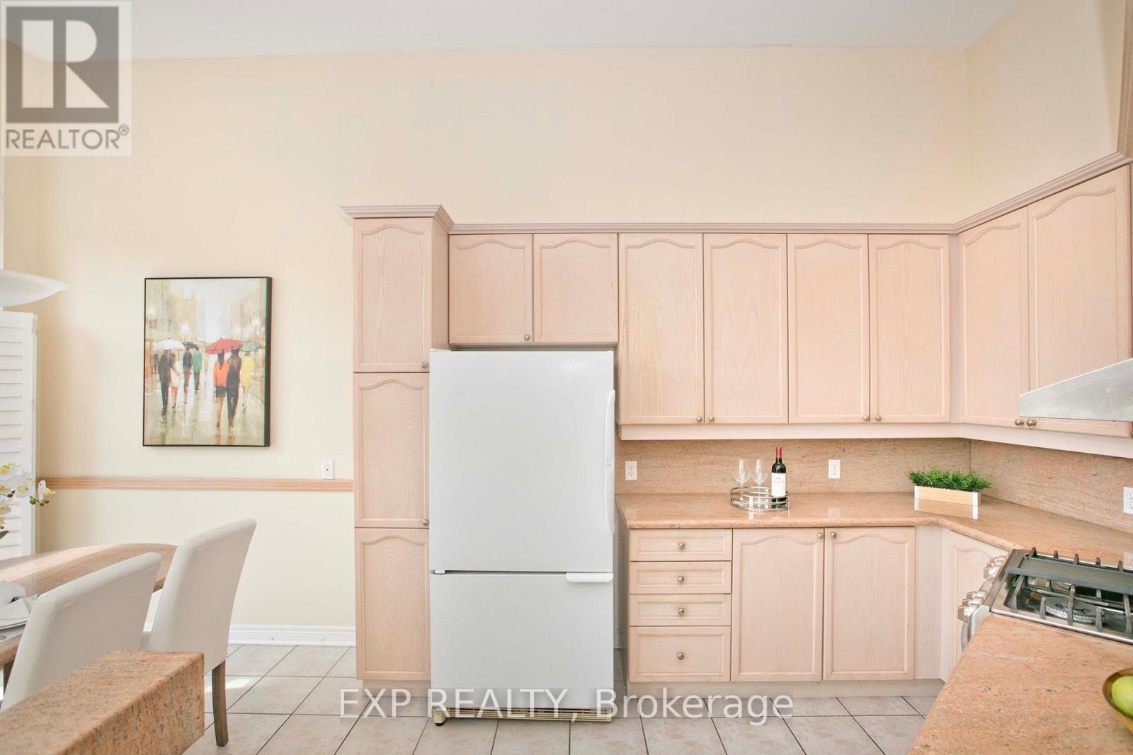 55 SANDWAY CRESCENT - 12
