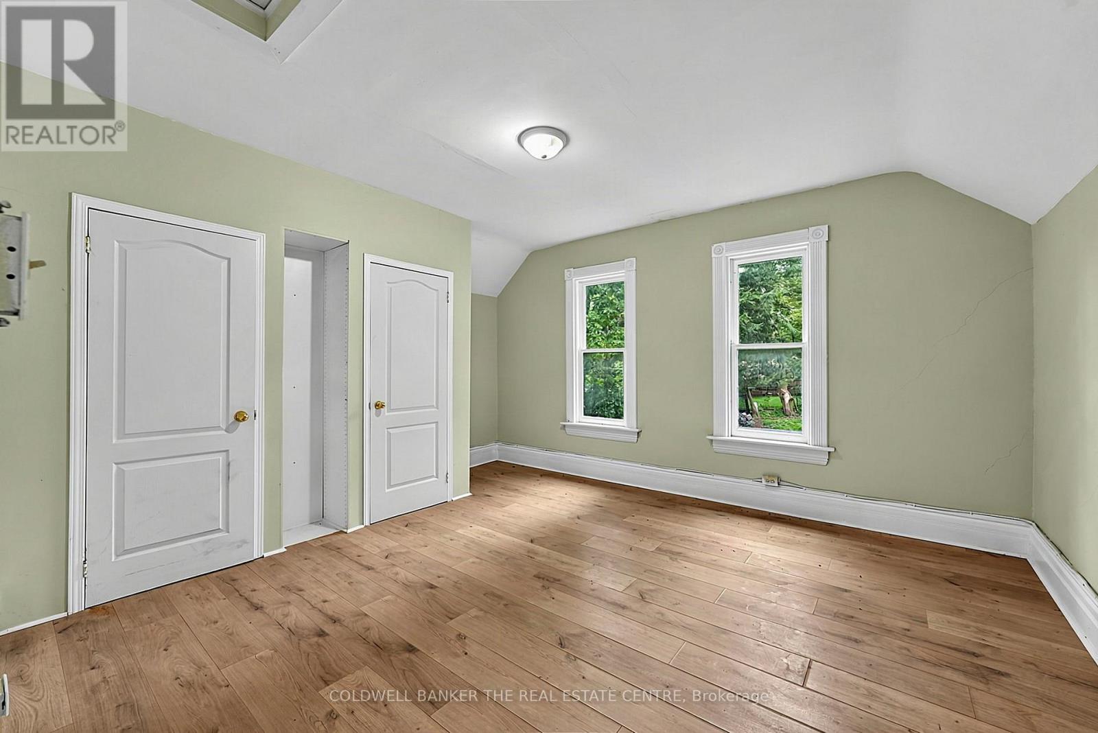 592 Gorham Street, Newmarket, ON photo 25