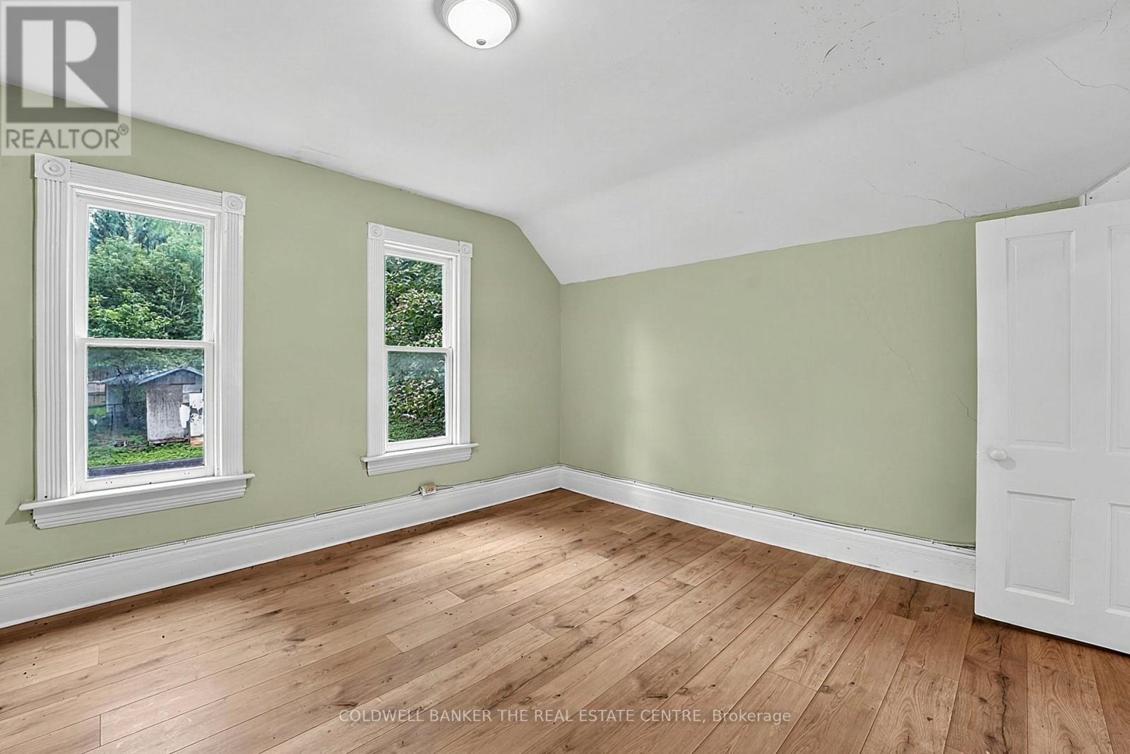592 GORHAM STREET - 26