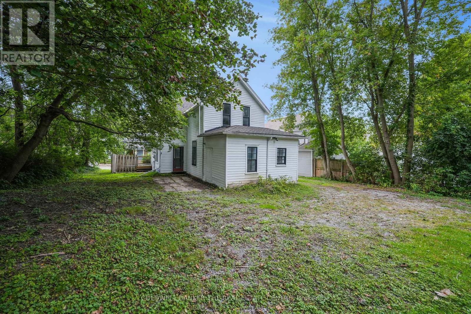 592 Gorham Street, Newmarket, ON photo 29