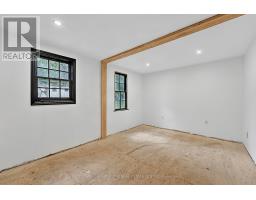 592 Gorham Street, Newmarket, ON L3Y1L3 Photo 18