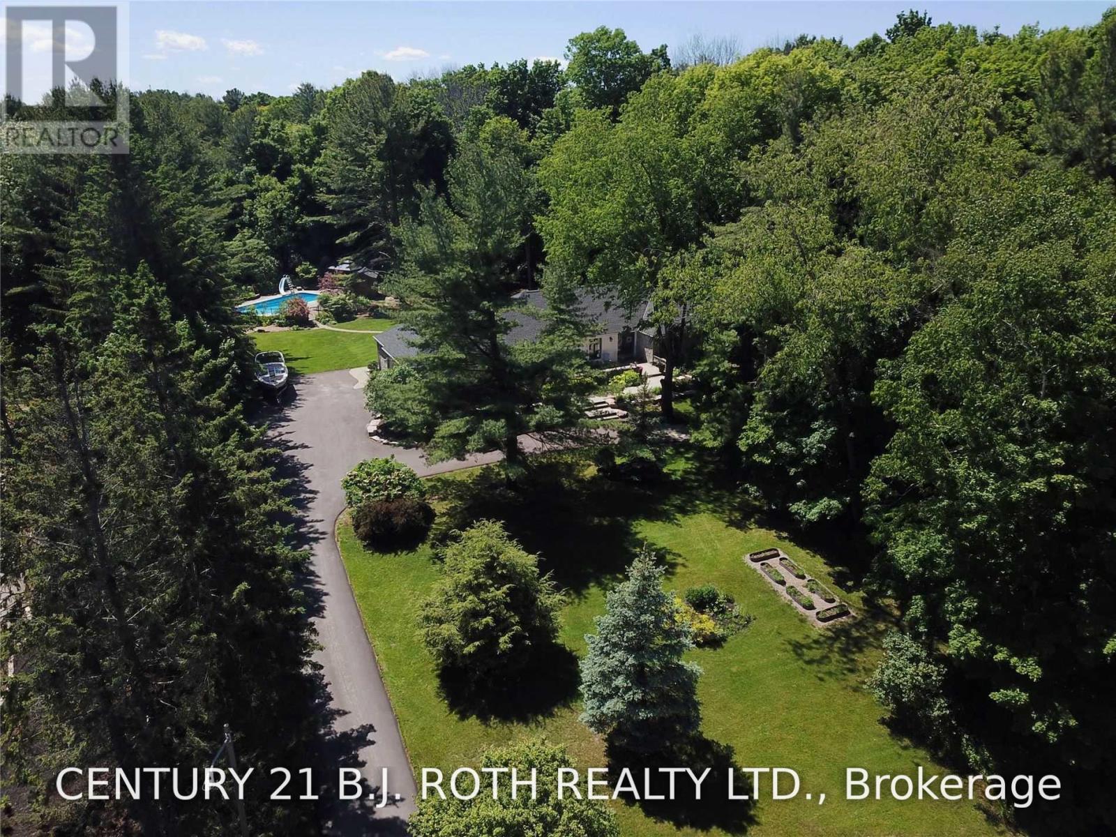 3274 LIAH LANE - 36