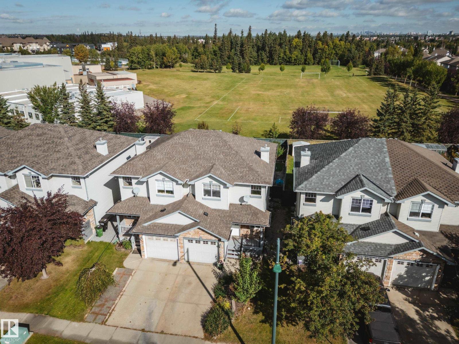 12218 16 AV SW, Edmonton, Alberta, T6W1L7