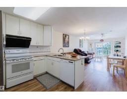 #405 8922 156 St Nw, Edmonton, AB T5R5Z3 Photo 6