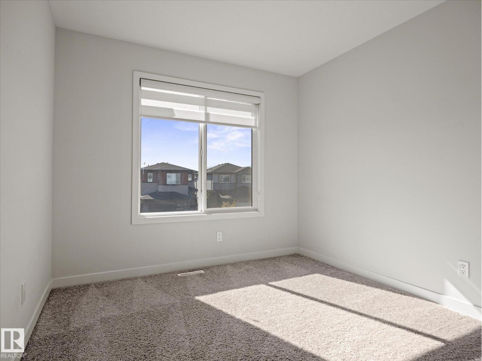 102 KINGSBURY CI - 26