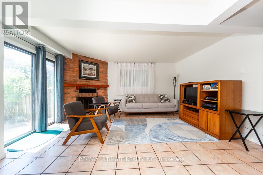 3 ARON DRIVE - 13