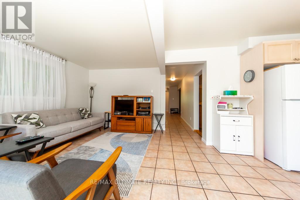 3 ARON DRIVE - 14