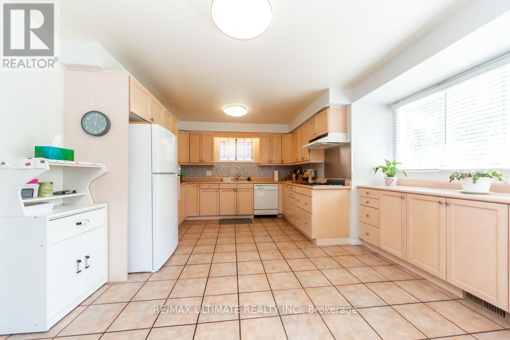 3 ARON DRIVE - 17
