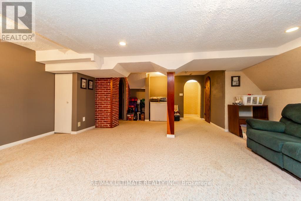 3 ARON DRIVE - Image 42